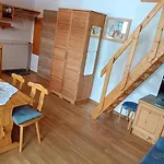 아파트 Almhaus Bluemel