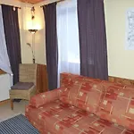 Almhaus Bluemel דירה