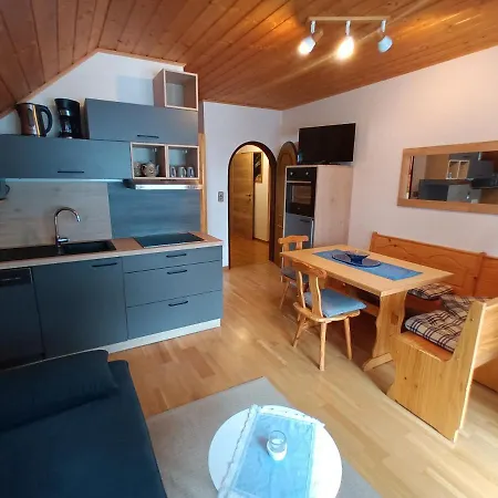 Almhaus Bluemel *
