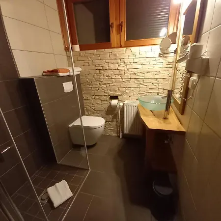 شقة Almhaus Bluemel *