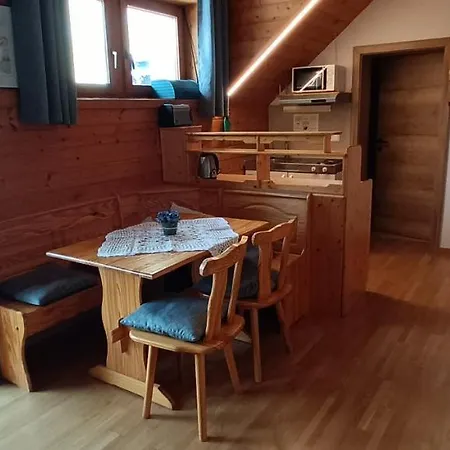 Almhaus Blumel Turracher Hoehe